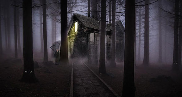 <b>How to decorate the Haunted house?</b>